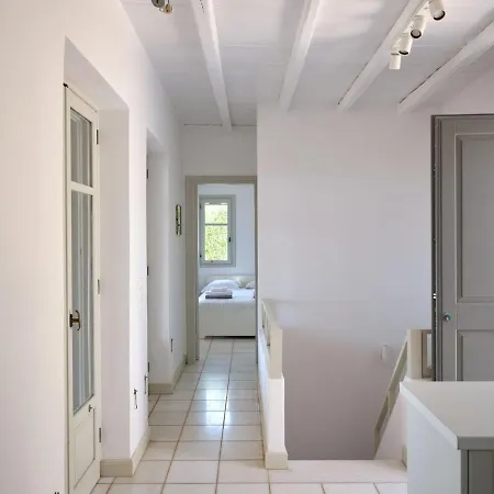 Βίλα Island Living Isterni (Paros)